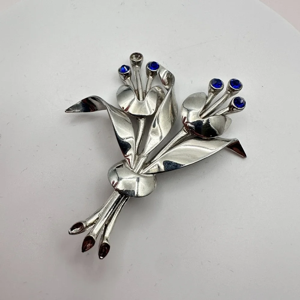 VTG Y2K Silver Tone Blue Rhinestone Floral Brooch Pin Women's Jewelry